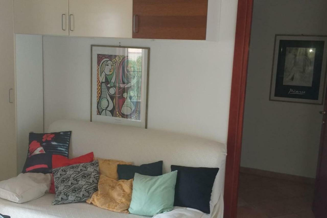 Apartamento Strategico Ungaretti Olbia Exterior foto